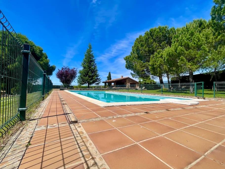 Вилла Quinta Mazagatos Segovia Ля Ластрилла Экстерьер фото